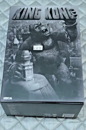 77N011821 NECA Reel Toys King Kong Poseable Action Figure