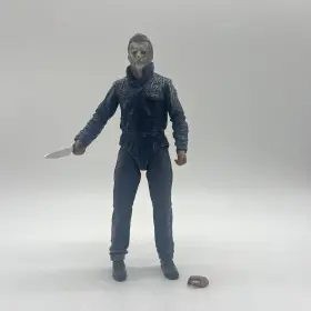 NC60651 NECA Halloween Ends Ultimate Michael Collectible