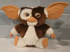 NEC30630C NECA Gremlins Dancing Gizmo Mogwai Singing Sound
