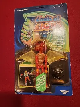 031718823117 PAC TOYS Lords Light Topen Action Figure Glow