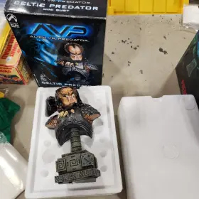 666620202486 PALISADES TOYS Alien Vs Predator Celtic Mini