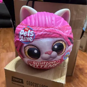 193052050304 PETS ALIVE Smitten Kitten Interactive Zuru