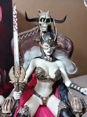 PL2017-104-A PHICEN Lady Death Tbleague Deluxe Figure Throne #2