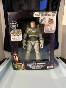 84794419 PIXAR Disney Lightyear Jetpack Liftoff Buzz Action