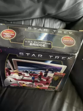 043377619017 PLAYMATES TOYS Star Trek Enterprise Bridge Kirk #3