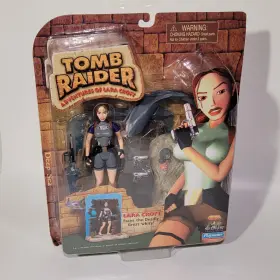 043377720225 PLAYMATES TOYS Tomb Raider Adventures Lara Croft