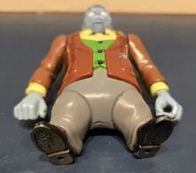 2055 PLAYMATES TOYS Addams Family Lurch Action Figure Adams #3
