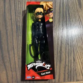 50002 PLAYMATES TOYS Cat Noir Miraculous Tales Ladybug Doll