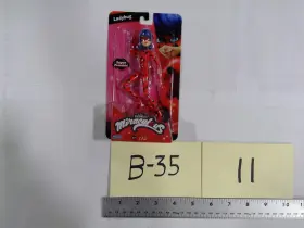 950421 PLAYMATES TOYS Miraculous Ladybug Action Figure Kids
