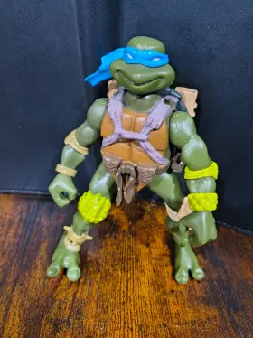 A6010 PLAYMATES TOYS Tmnt Paleo Patrol Leonardo Action Loose