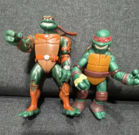 A6210 PLAYMATES TOYS Michelangelo Raphael Teenage Mutant