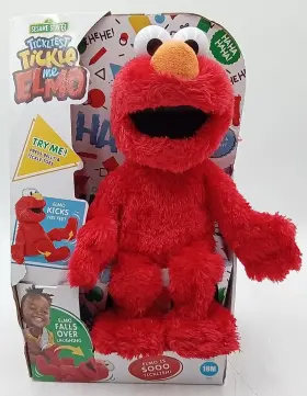 F0562 PLAYSKOOL Sesame Street Tickliest Tickle Me Elmo Box