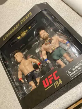 810128426015 PMI KIDS WORLD Ufc Octagon Fighters Legendary