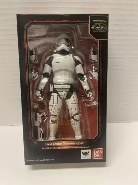 549660020974 S.H.FIGUARTS Star Wars Force Awakens First