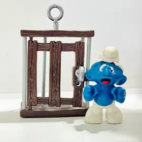 4.0212 SCHLEICH Smurf Prisoner Jail Cage Figure Bars Lost