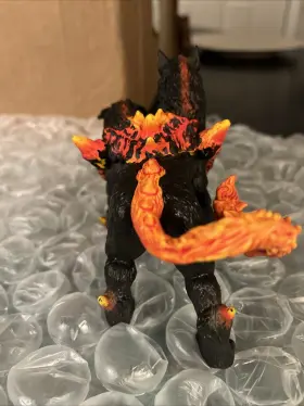42451 SCHLEICH Eldorado Hellhound Action Figure Toy Wolf Lava #3
