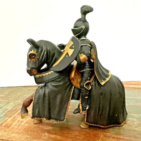 70032 SCHLEICH Medieval Knight Castle Jousting Horse Figure