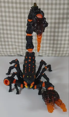 70142 SCHLEICH Eldrador Creatures Lava Scorpion Action Figure #3