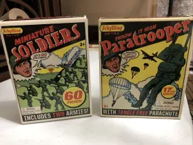 019649233915 SCHYLLING Miniature Soldiers Paratrooper Chut