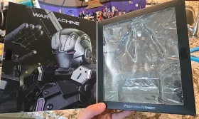 897054514098 SENTINEL Marvel War Armor Scale Briefly #2