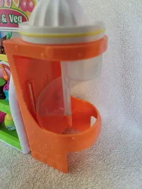 56751 SHOPKINS Fruit Veggie Stand Playset #3