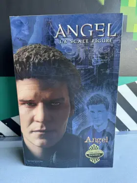 747720207660 SIDESHOW COLLECTIBLES Angel Vampire Action