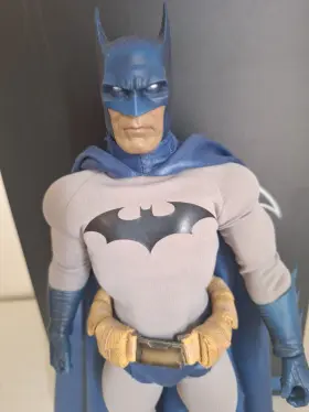 747720222151 SIDESHOW COLLECTIBLES Batman Comics Scale Figure #3