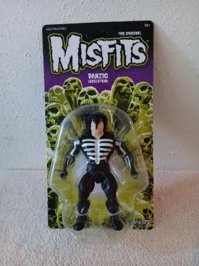840049846883 SUPER7 Misfits Danzig Skeleton Shirt Action