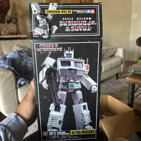 MP-2 TAKARA TOMY Transformers Masterpiece Ultra Magnus Die