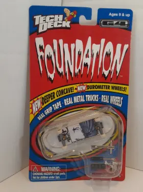 4520 TECH DECK Foundation West Fingerboard Mosc