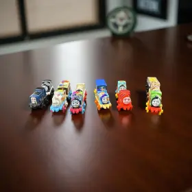 K15D THOMAS FRIENDS Train Micro Mini Miniatures Animal Sea