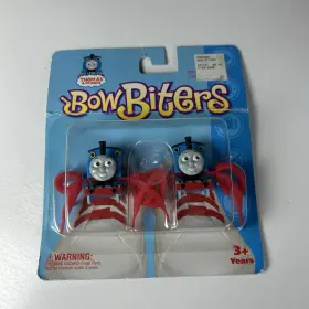 87442500533 THOMAS THE TRAIN Bow Biters Shoes
