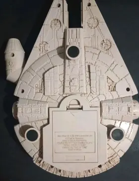 88-089 TIGER ELECTRONICS INC Star Wars Millenium Falcon Force #3