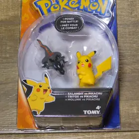 053941184452 TOMY Salandit Vs Pikachu Pokemon Action Figures #2