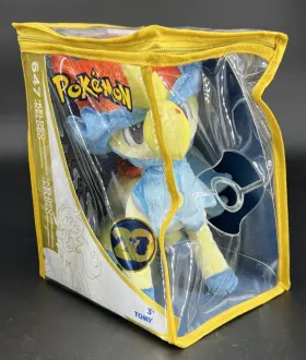 053941189952 TOMY Pok Keldeo Zipper
