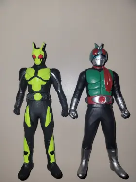 549660833789 TOMY Kamen Rider Rising Hopper Ichigo