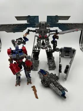F0784 TOMY Transformers Moon Ultimate Optimus Prime Gun