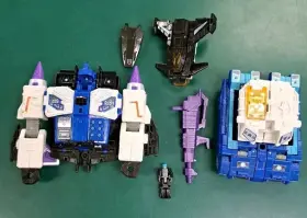 LG-60 TOMY Transformers Takara Overlord Generations