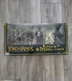 035112816577 TOY BIZ Lord Rings Kings Middle Earth Pack