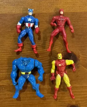 71020 TOY BIZ Marvel Poseable Die Cast Figure Beast Iron
