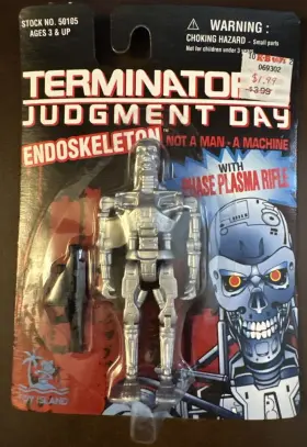 50105 TOY ISLAND Terminator Judgement Endoskeleton Figure