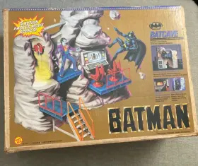 035112044178 TOYBIZ Batman Batcave Playset Box Figures Chairs