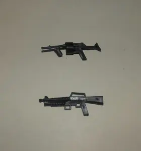 035112048138 TOYBIZ Marvel Toy Biz Heroes Punisher Weapons #2
