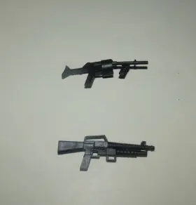 035112048138 TOYBIZ Marvel Toy Biz Heroes Punisher Weapons