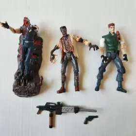 035112441311 TOYBIZ Capcom Resident Evil Figure Chris Zombie #2