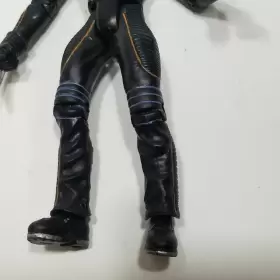 086892707012 TOYBIZ Men Poseable Wolverine Figure Movie #2