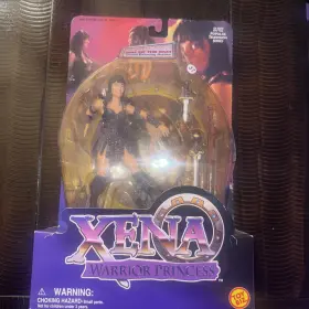 42023 TOYBIZ Xena Warrior Princess Against Army Action Figure