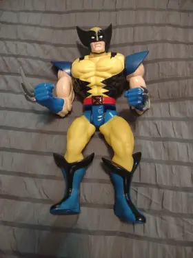 48437 TOYBIZ Men Wolverine Talking Big Action Hero Marvel