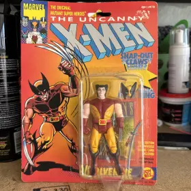 4946 TOYBIZ Toy Biz Marvel Uncanny Men Wolverine Snap Claws