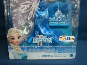 630509585229 TOYS R US Hasbro Disney Frozen Winter Elsa Box #3